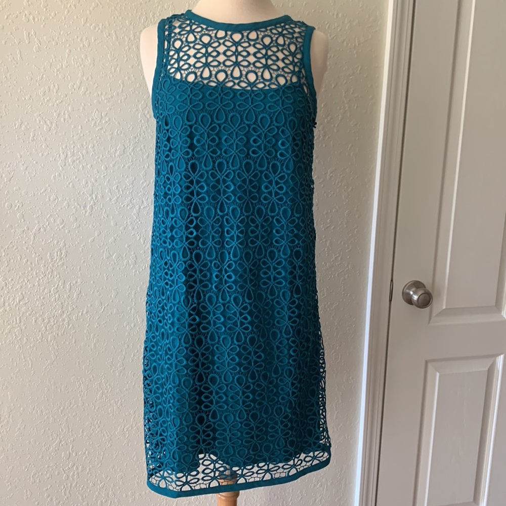 Ann Taylor LOFT Emerald Green Lace Sleeveless Dress 6